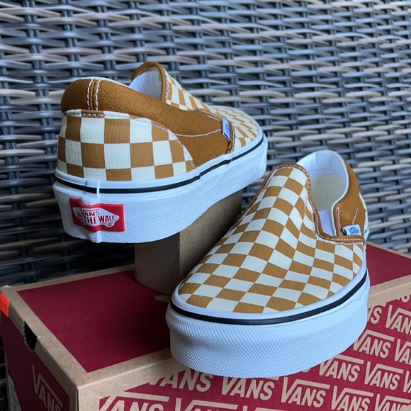 Vans Classic Slip-On Checkerboard Goldenbrown/True White MENS - Picture 10 of 16